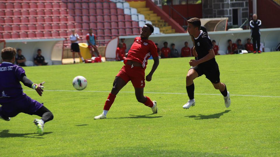 Aves SAD vence Varzim com reviravolta