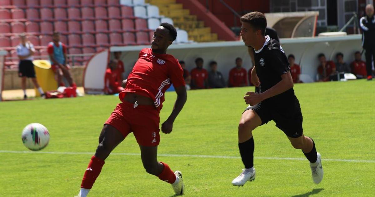 Léo Alaba de saída do Aves SAD | A Bola