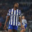 Mercado FC Porto: Otávio atrasa saída para o Paris FC