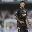 Enzo Barrenechea, jogador do Aston Villa emprestado ao Valência na última época