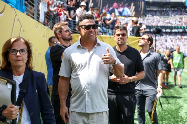 Ronaldo Nazário na meia-final do Mundial de Clubes, entre PSG e Real Madrid