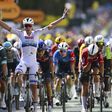 Tour 2025: Tim Merlier vence ao 'sprint' e rouba o doce a Van der Poel