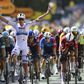 Tour 2025: Tim Merlier vence ao 'sprint' e rouba o doce a Van der Poel