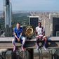 Cole Palmer e Dembélé com o troféu do Mundial de Clubes (X/FIFA)