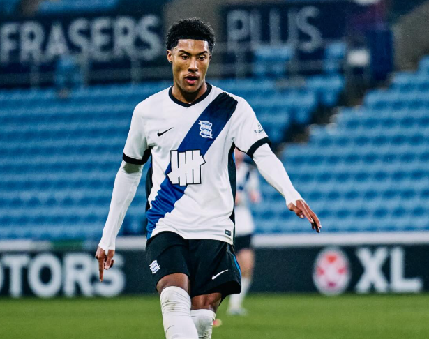 Aurélien Guérnier - Rosto novo. O avançado, nascido em 2007, chegou do Birmingham City, onde esteve 13 anos. Na época passada, marcou três golos e fez uma assistência em 15 jogos na Premier League Sub-21 - Foto: Guérnier