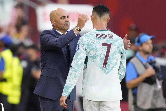 Roberto Martínez e Cristiano Ronaldo durante o Campeonato do Mundo - Foto: Imago
