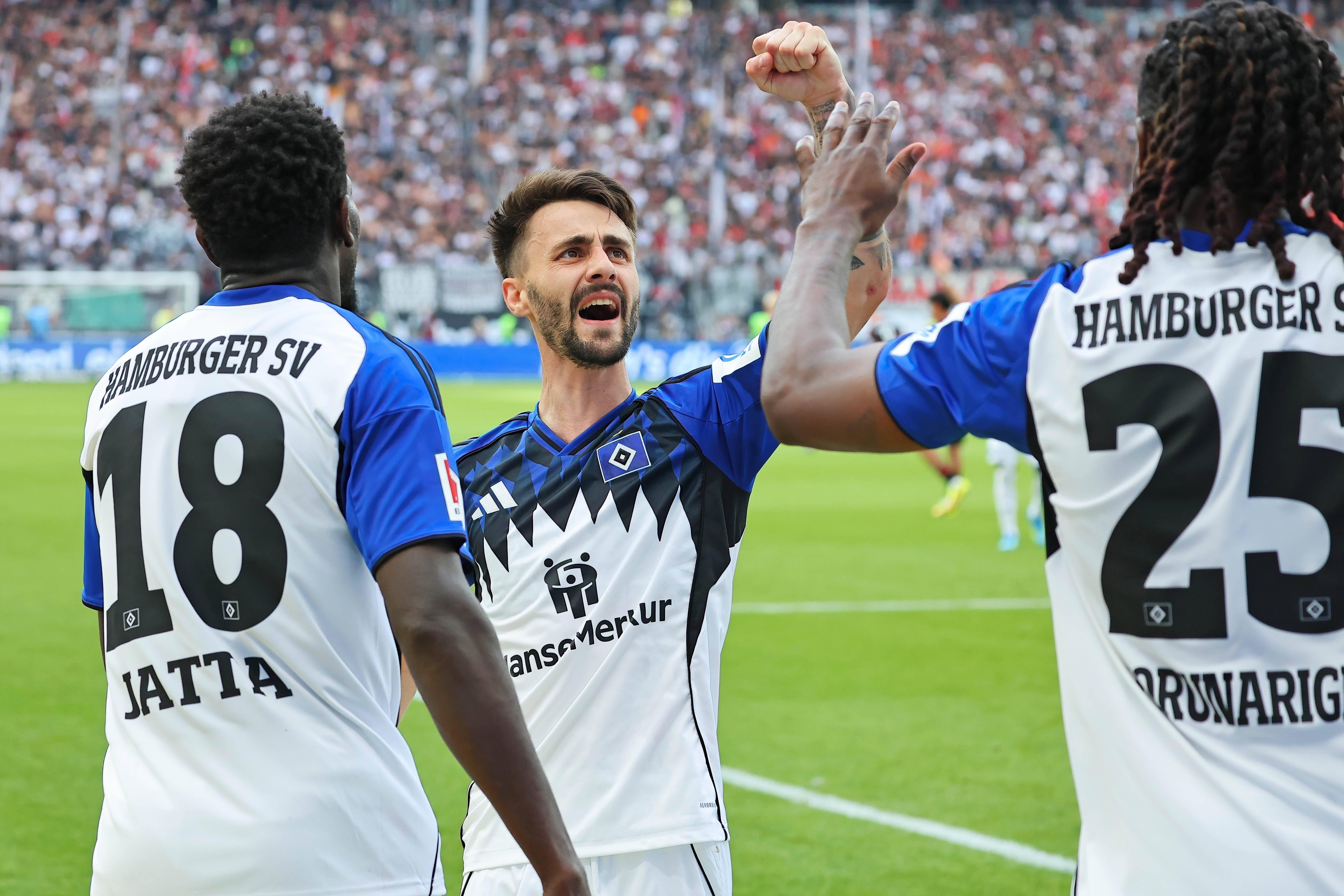 Fábio Vieira marcou 7 golos e fez 5 assistências em 31 jogos pelo Hamburgo em 2025/26