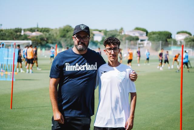 Daniel Marques e Ricardo Gomes viajaram com o plantel do Académico até Espanha - Foto: Académico de Viseu