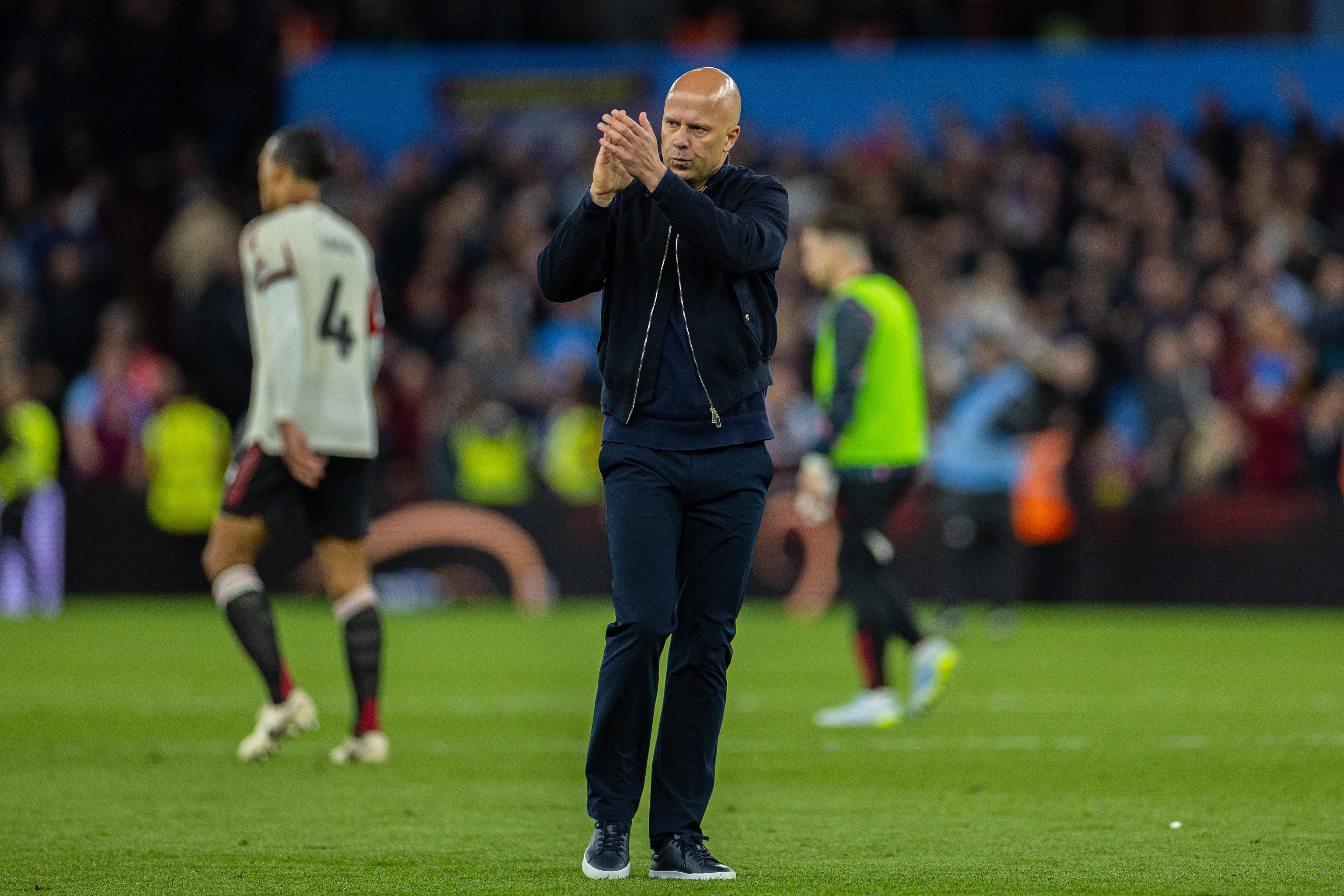 Arne Slot deixou Anfiel no final da época passada