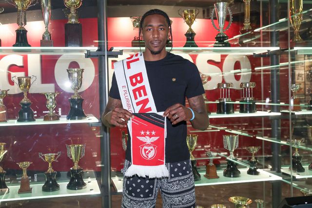 Tyler Stone reforça o Benfica