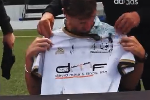 'Raptado', Ukra vê-se obrigado a suspender reforma