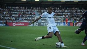 Farense: Rivaldo convocado para particulares de Cabo Verde