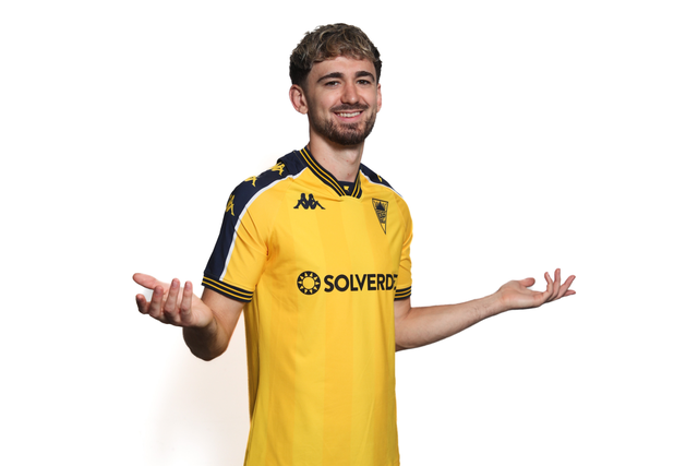 Estoril oficializa retorno de Holsgrove por quatro épocas