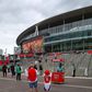 Arsenal baniu 24 adeptos por «comportamento abusivo e discriminatório»
