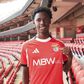 Benfica segura jovem para a defesa