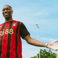 Bafodé Niakaté oficializado pelos 'cherries'. Foto Bournemouth