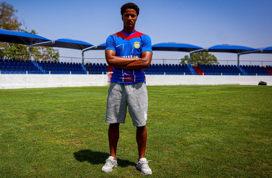 Francisco Chissumba cedido pelo SC Braga ao Alverca. Foto Alverca
