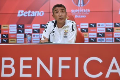 Bruno Lage reforçou posição na Luz após conquistar a Supertaça