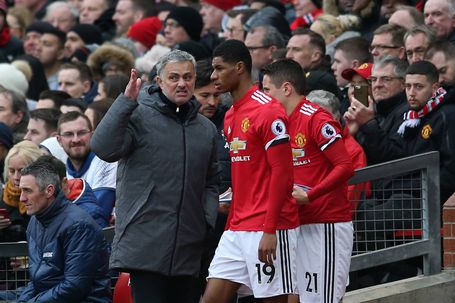 José Mourinho com Marcus Rashford no Manchester United em 2018
