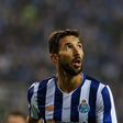 Mercado FC Porto: Oviedo volta à carga por Grujic