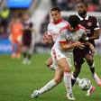 Dedic e Manu Silva no Hearts-Benfica - Foto: Imago