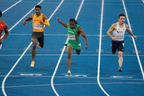 Delvin Santos foi repescado para a final dos 200 metros dos Europeus 2026 (foto EPA/Sportmedia)