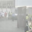 A chegada do autocarro do Benfica ao Tynecastle Park
