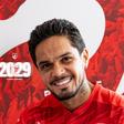 Lucas Soares renovou até junho de 2029. -Foto: SANTA CLARA
