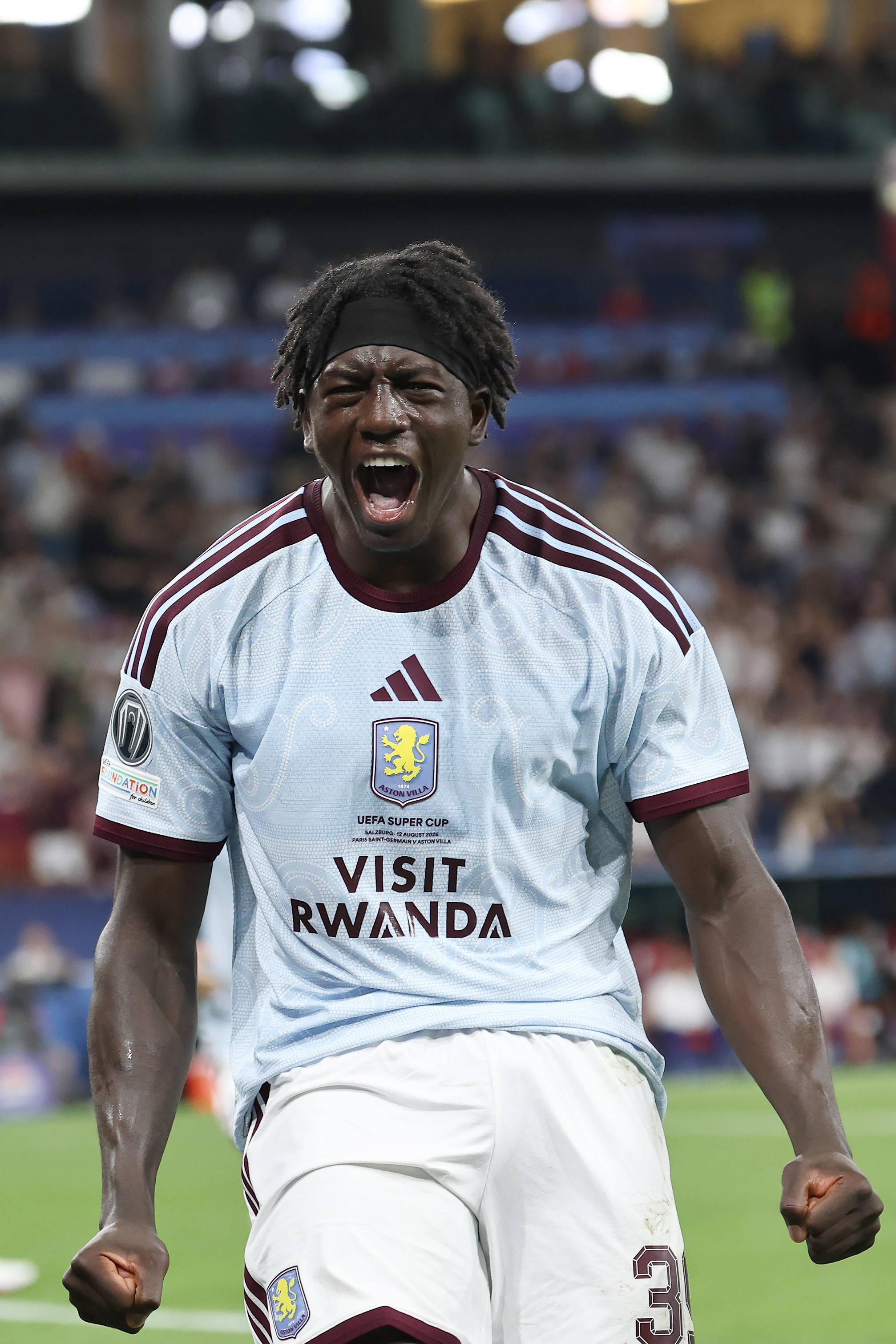 1.º Brian Madjo, Aston Villa, 17 anos e 212 dias. 2026, PSG, 2-Aston Villa, 1. Foto IMAGO