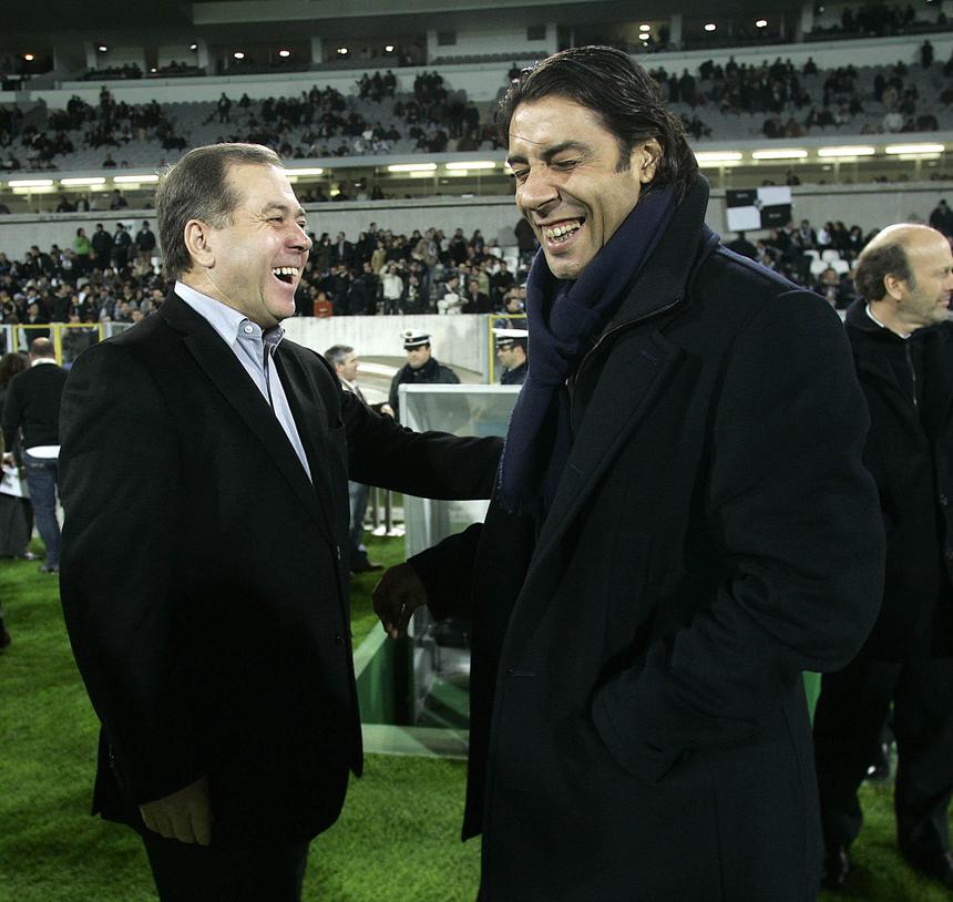 Emílio Macedo da Silva com Rui Costa (Arquivo A BOLA)