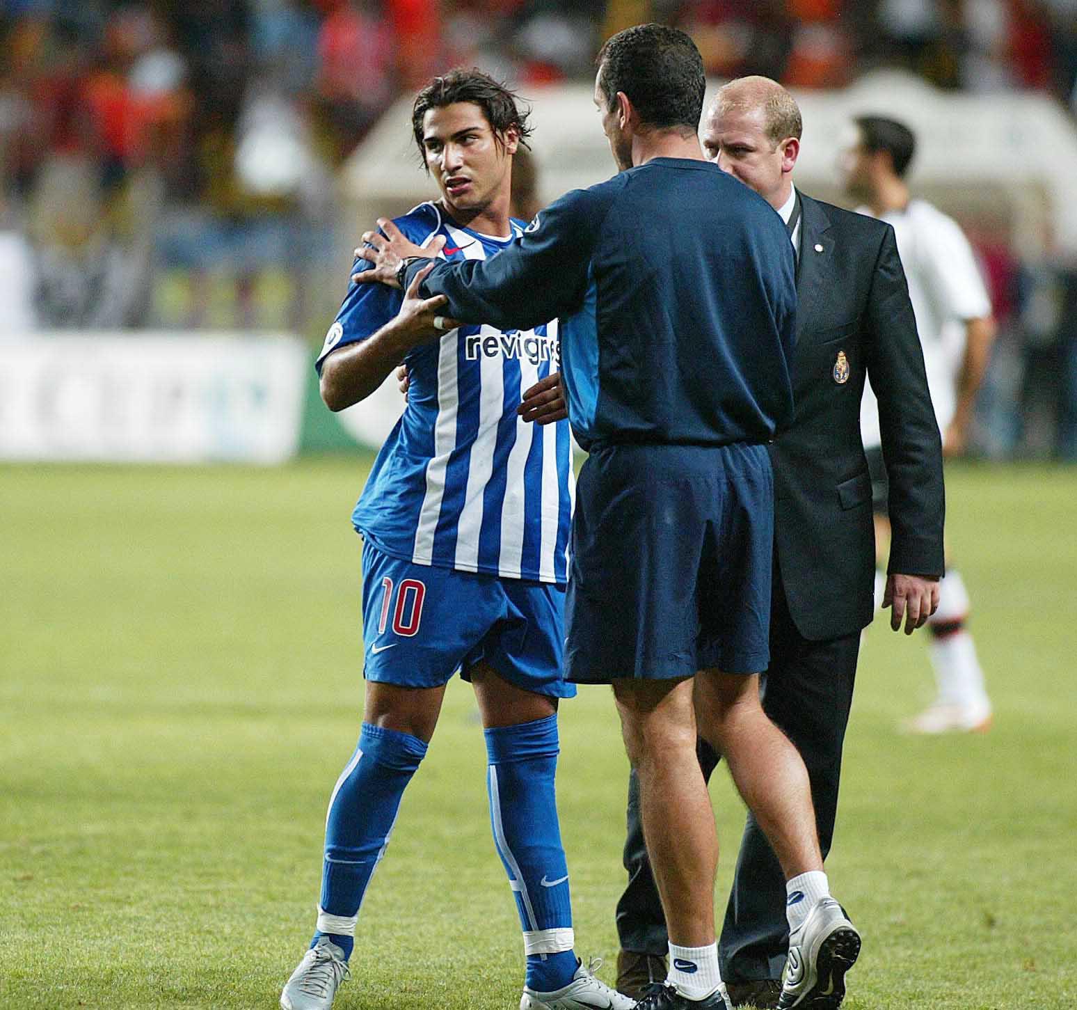 6.º Ricardo Quaresma, FC Porto, 20 anos e 336 dias. 2004, FC Porto, 1-Valência, 2. Foto A BOLA