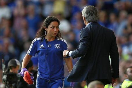 Eva Carneiro reage a documentário de Mourinho: «Seria saudável que Terry aprendesse as regras»