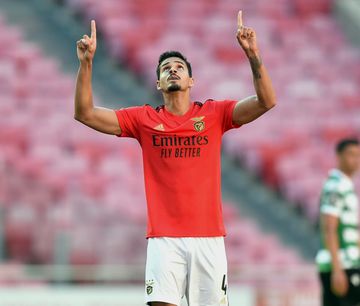 Como o Benfica vai receber os €8 M por Lucas Veríssimo
