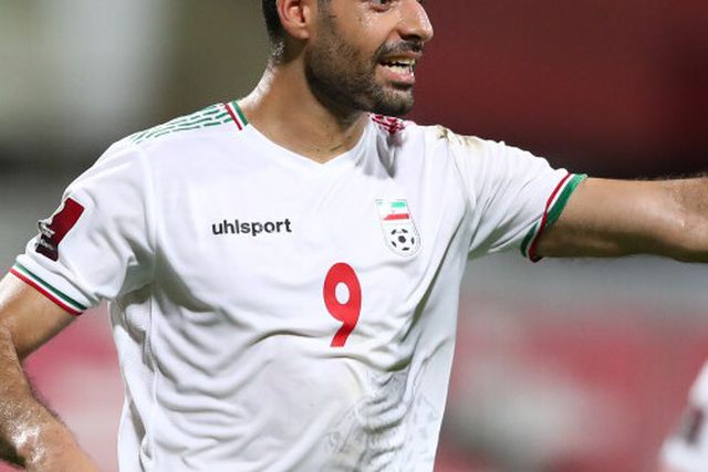 VÍDEO: Taremi bisa contra Angola e ganha novo alento