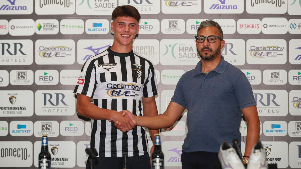 Portimonense: Zinho apresentado como reforço por empréstimo do Grêmio