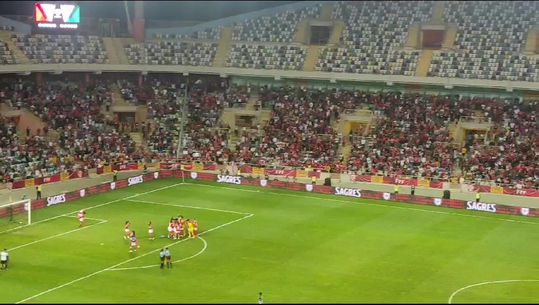 A festa do Benfica após a conquista da Supertaça feminina