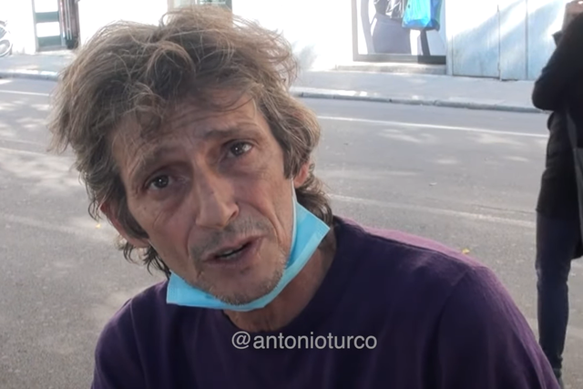 Ex-jogador italiano é agora sem-abrigo: «Está doente e desnutrido»