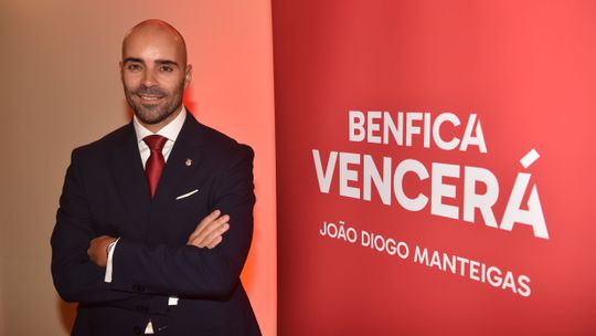 Candidato à presidência do Benfica reage à vitória e pede «Natal sem distrações»