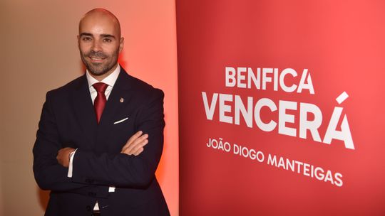 «João Neves nasceu para ser líder do Benfica e tiraram-lhe essa hipótese»