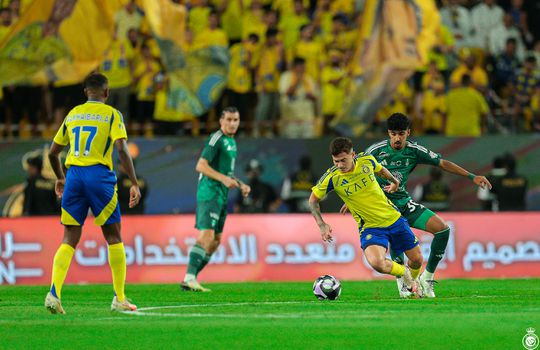 Al Nassr-Al Ahli: autogolo salva ponto a Ronaldo, Otávio e Luís Castro