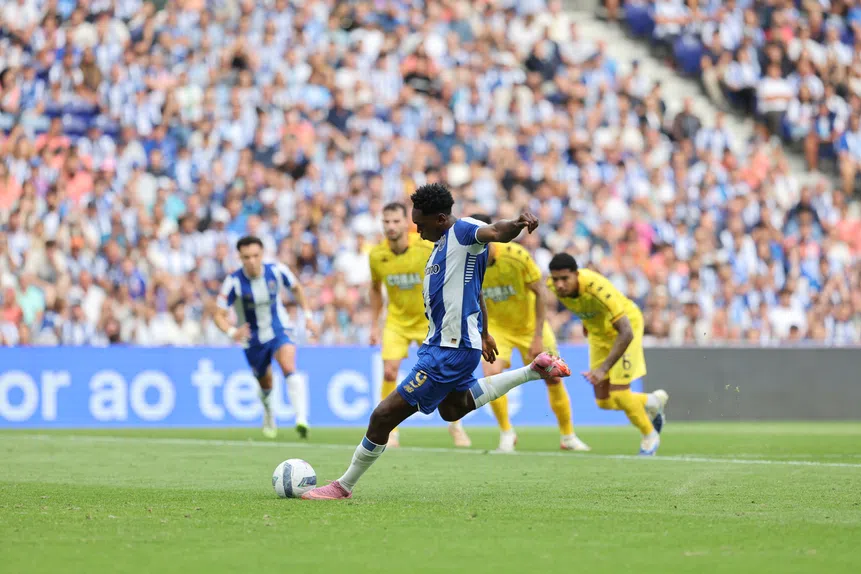Samu converte! Dragão cospe fogo!