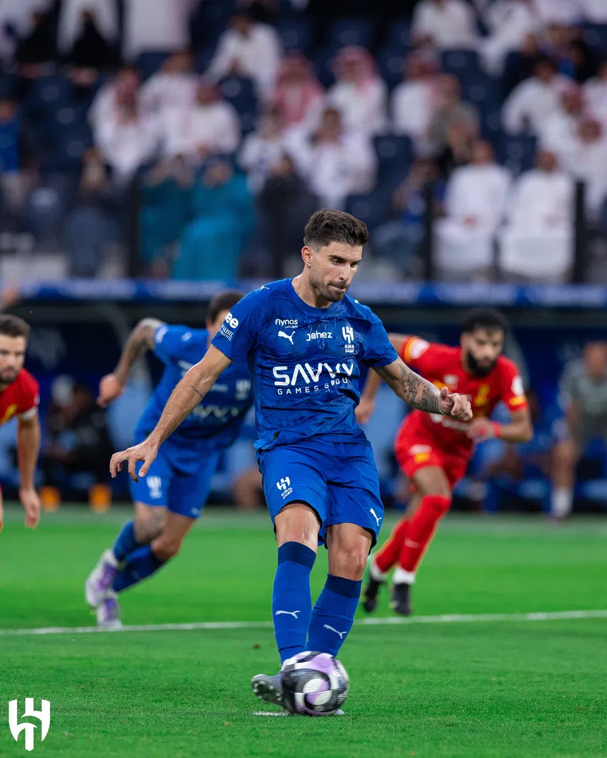 Rúben Neves marca, Al Hilal tropeça