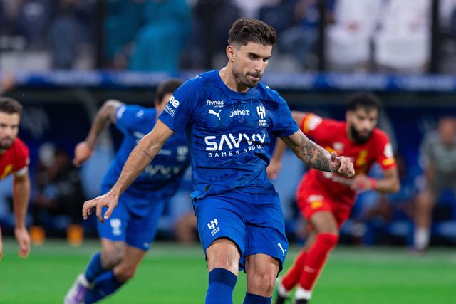 Arábia Saudita: Rúben Neves marca mas Al Hilal empata