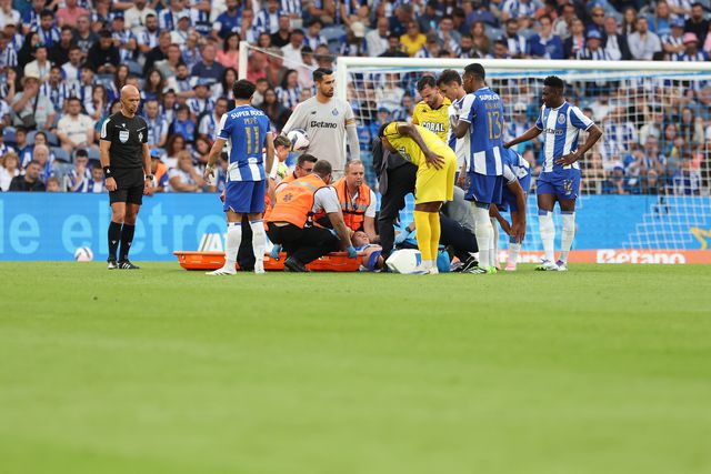 Farioli aborda a lesão de Nehuén: «Parece ser grave...»