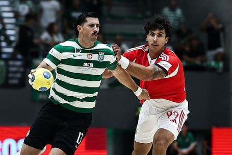 Benfica e Sporting defrontam-se no Campeonato Placard de andebol