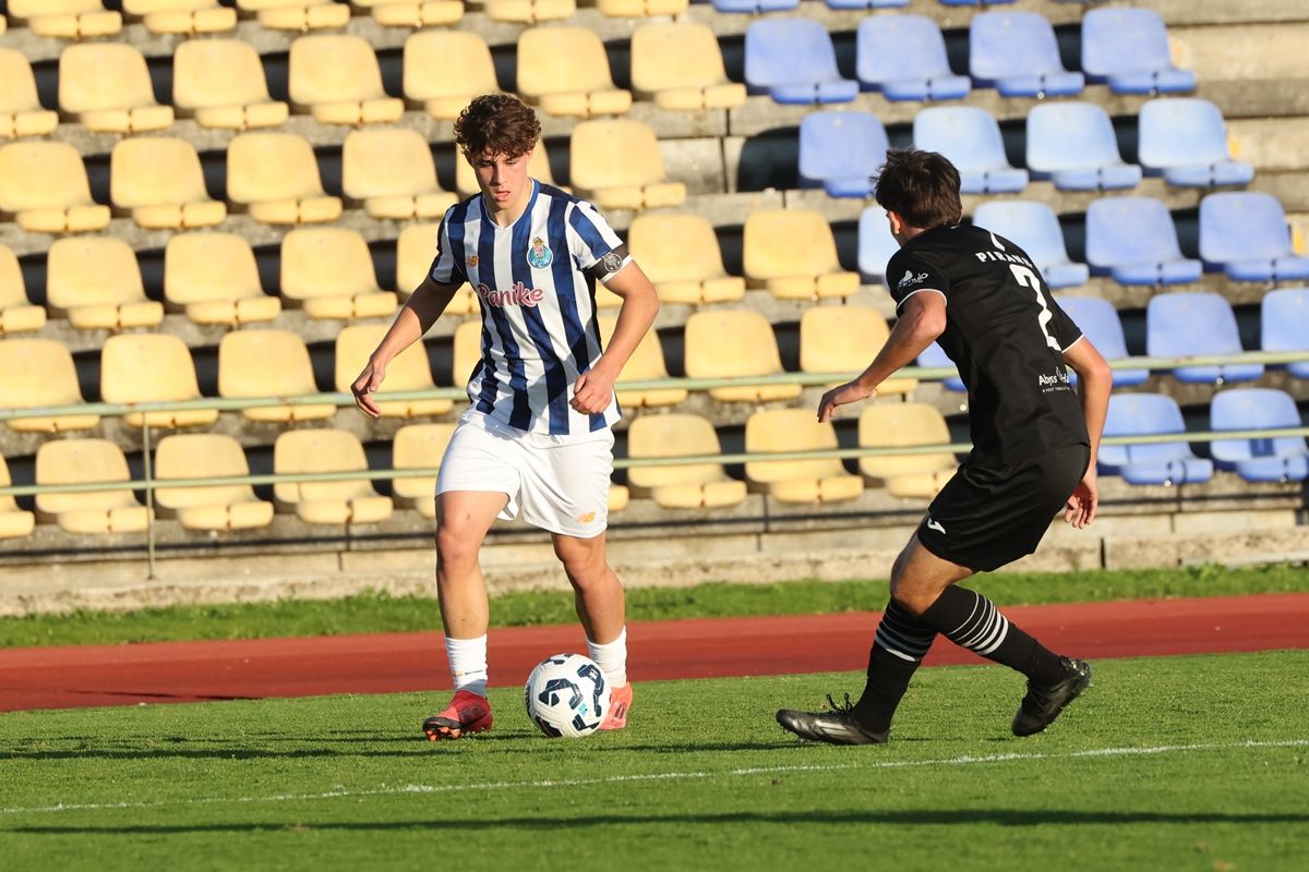 André Miranda já foi convocado por Farioli para um jogo, com o Nacional — Foto: FC PORTO