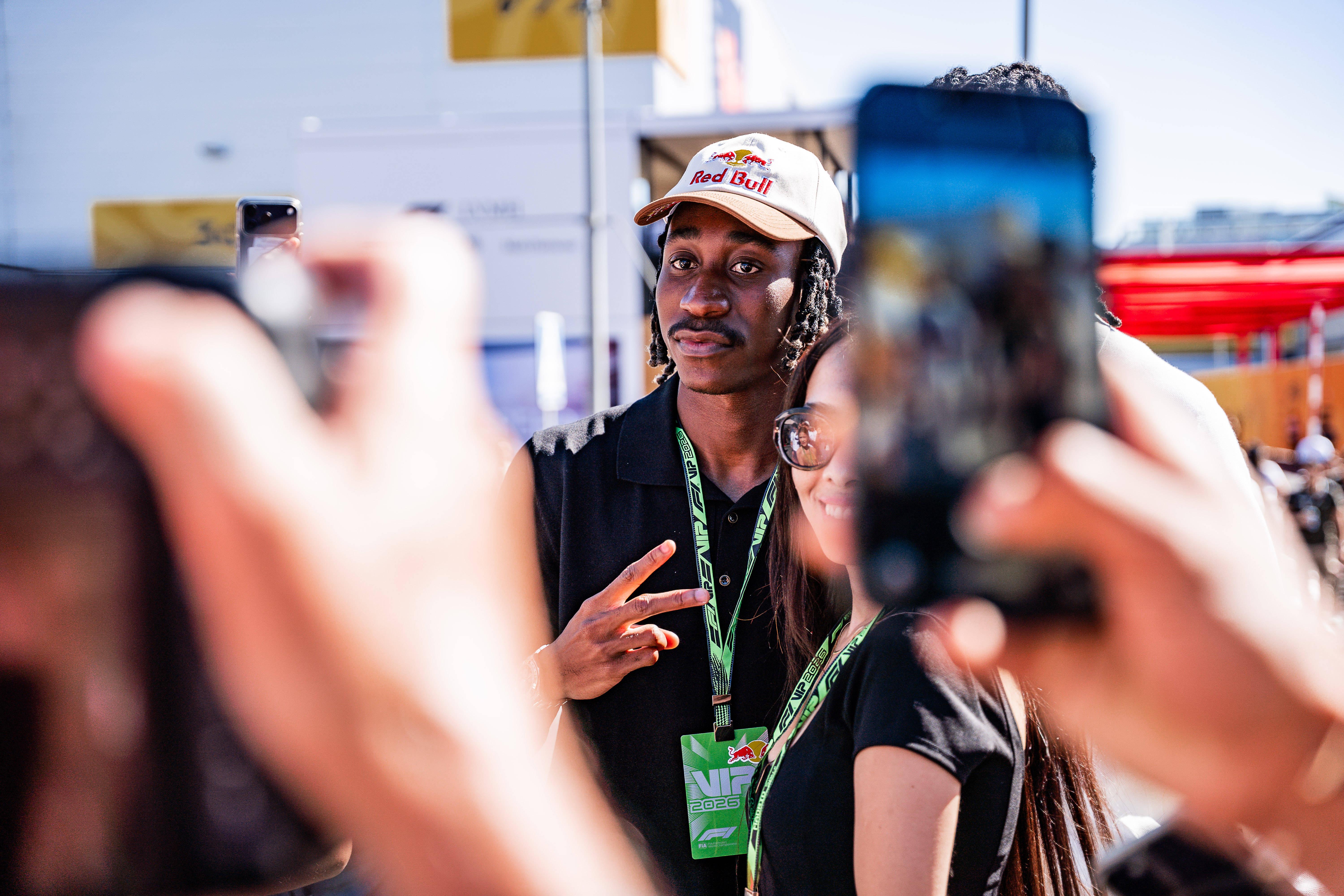 Estrelas VIP no GP de Espanha - Yan Diomande