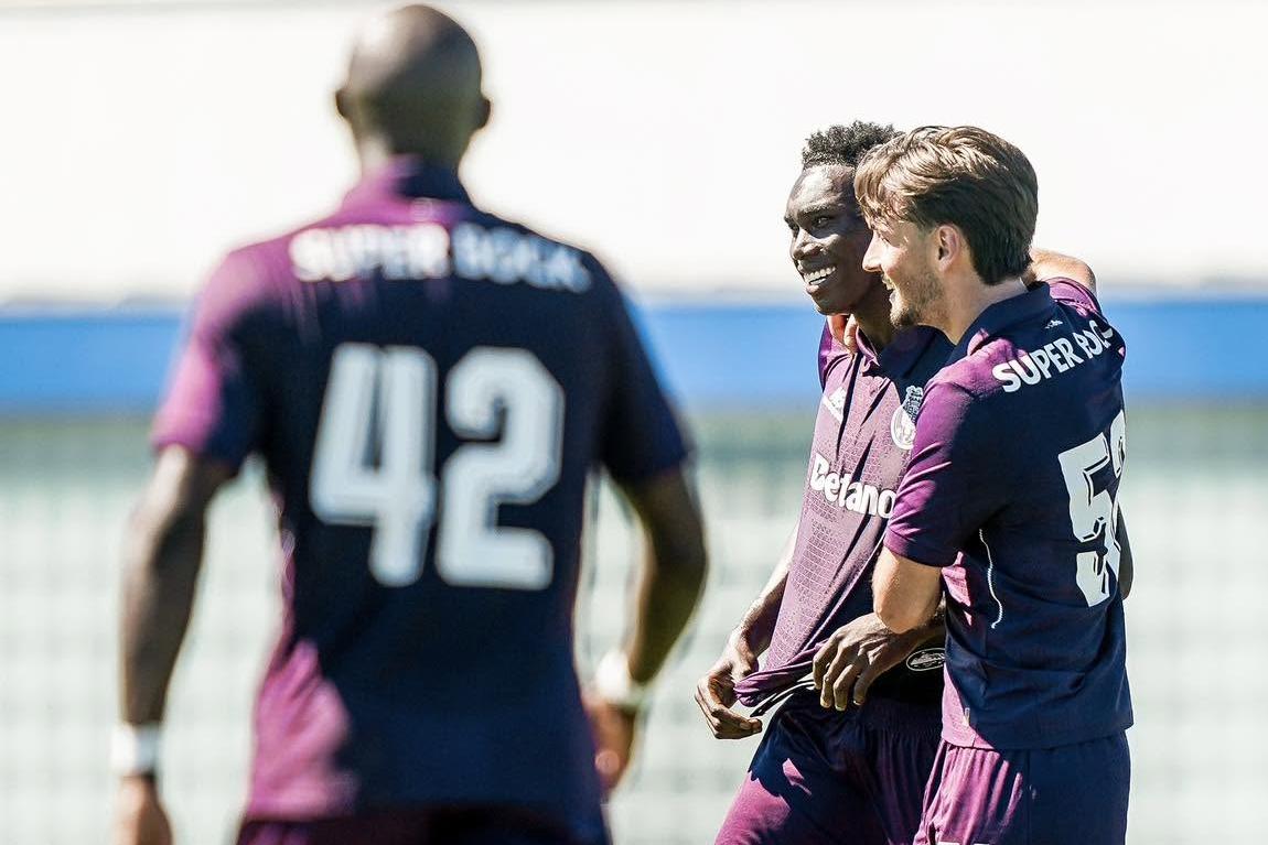 Samu está cada vez mais perto de voltar à competição oficial - Foto: FC PORTO