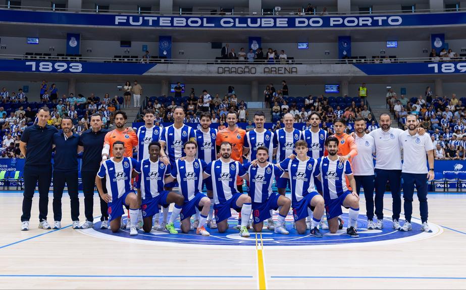 Equipa de futsal portista ganhou ao Lugo na apresentação oficial no Dragão Arena - Foto: FC Porto