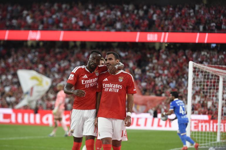 Antes do momento que decidiu a partida  - Foto: Sérgio Miguel Santos